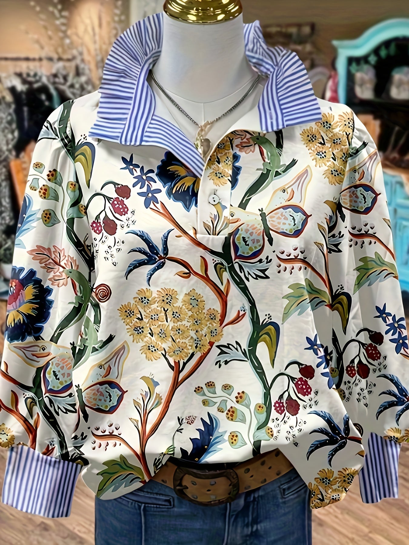 LUNARIA™ – Elegant Vintage Floral Collar Blouse