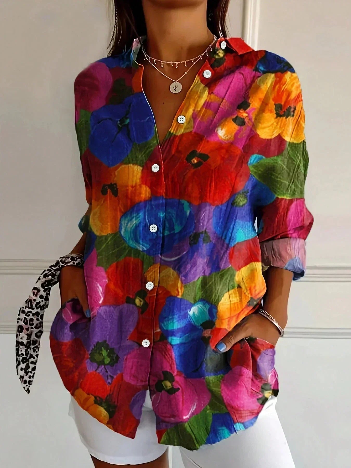 Rina™ | Blouse with Colourful Print